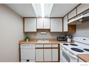 2882 Sundown Lane 105, Boulder CO 80303