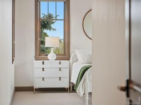 1285 Meadow Place, Boulder CO 80304