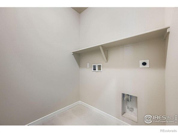 2775 Bear Springs Circle, Longmont CO 80503