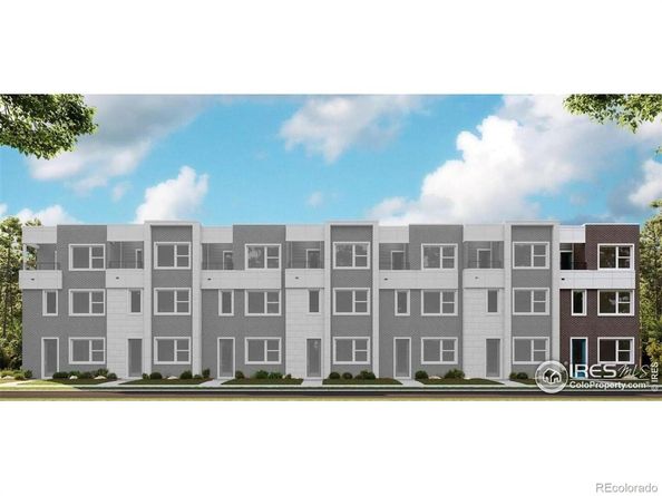 304 Geneva Street, Aurora CO 80010