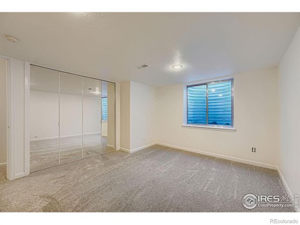 2062 Ridgeview Drive, Longmont CO 80504