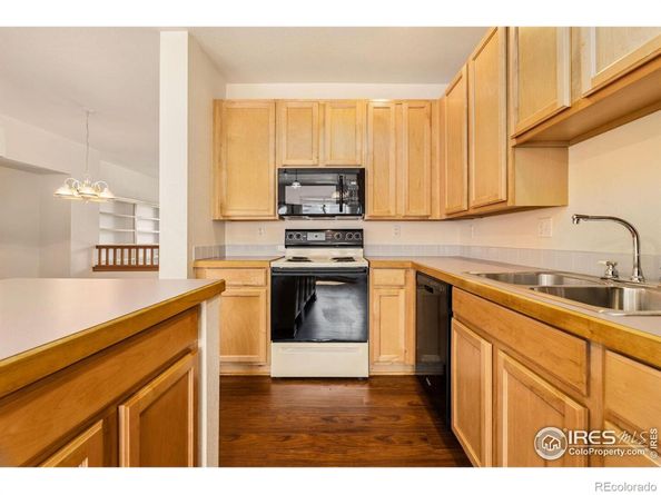 3686 Oakwood Drive, Longmont CO 80503