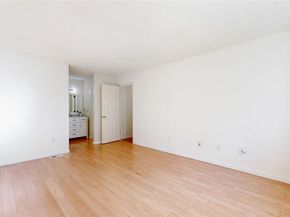 4320 S Andes Way 102, Aurora CO 80015