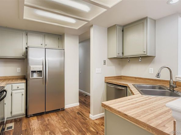 8261 S Race Court, Centennial CO 80122