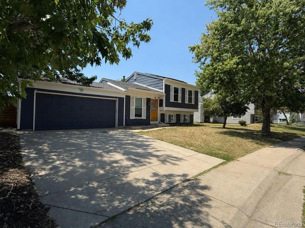 1681 Fundy Way, Aurora CO 80011