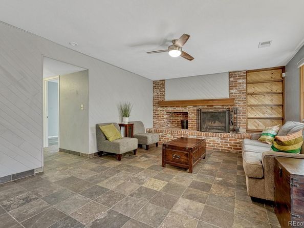 7909 S Poplar Way, Centennial CO 80112