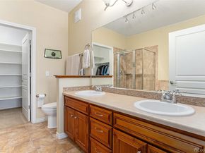 11962 W Long Circle 103, Littleton CO 80127