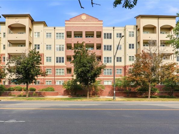 2200 S University Boulevard 307, Denver CO 80210