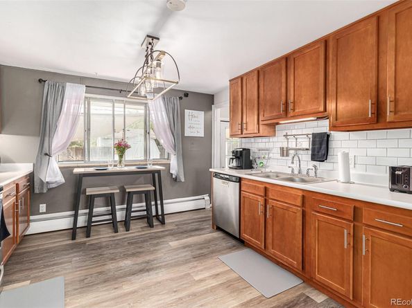 2612 Meadowbrook Drive, Denver CO 80221