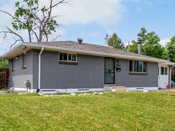 2612 Meadowbrook Drive, Denver CO 80221
