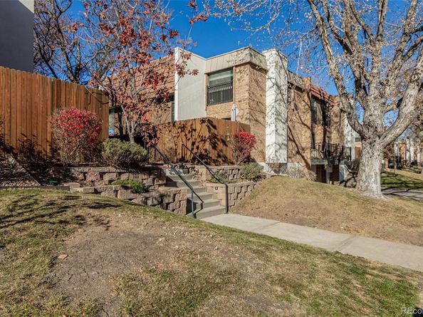 2903 S Locust Street, Denver CO 80222