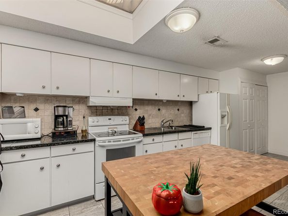 2903 S Locust Street, Denver CO 80222