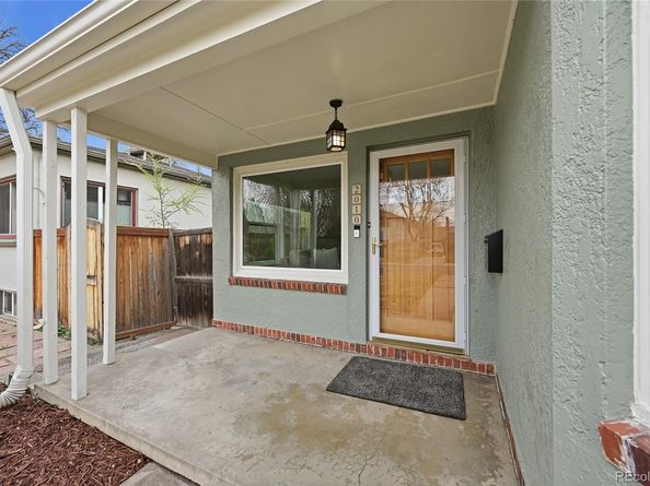 2010 S Saint Paul Street, Denver CO 80210