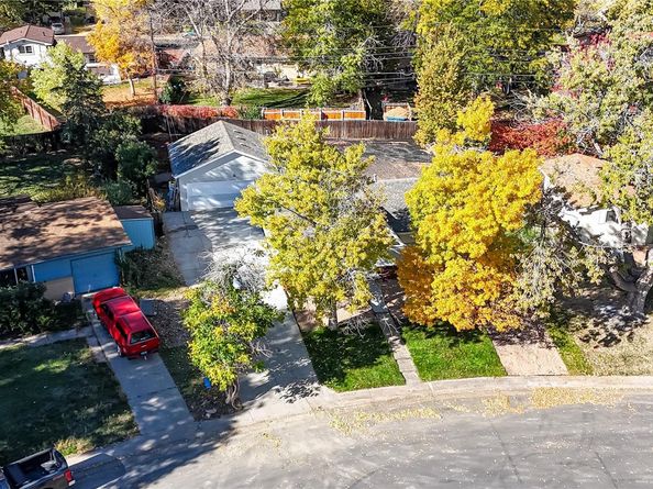 367 S Queen Circle, Lakewood CO 80226