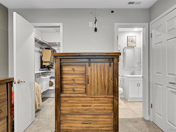 1922 Danube Way, Aurora CO 80011