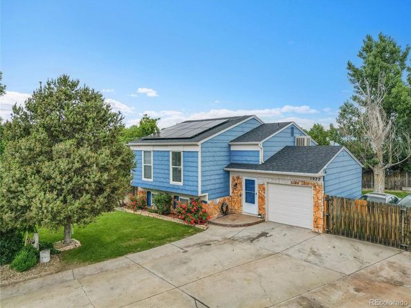 1922 Danube Way, Aurora CO 80011