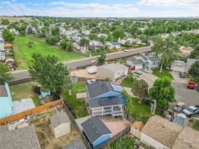 1922 Danube Way, Aurora CO 80011