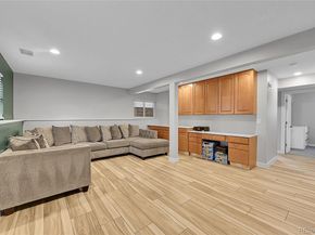 1922 Danube Way, Aurora CO 80011