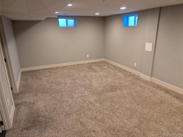 6149 S Broadway, Littleton CO 80121