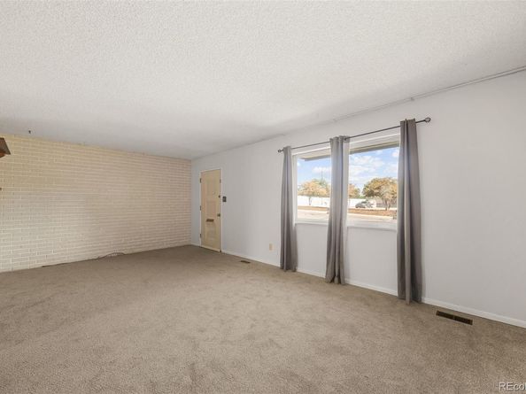 8613 Santa Fe Drive, Thornton CO 80260