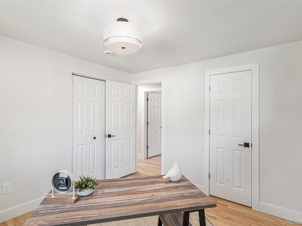 6654 S Lee Court, Centennial CO 80121