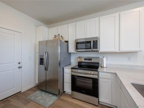 9072 Gladiola Way E, Arvada CO 80005