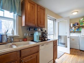 2880 Oneida Street, Denver CO 80207