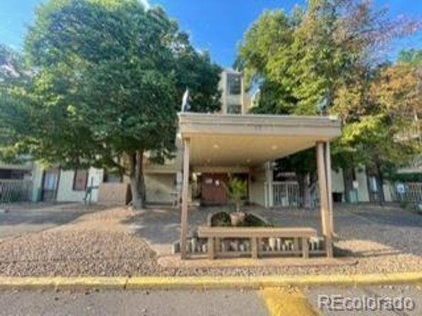 1302 S Parker Road 321, Denver CO 80231