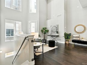 2733 W 28th Avenue 8, Denver CO 80211