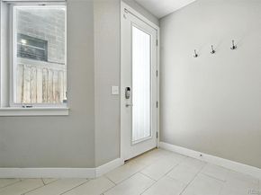 2733 W 28th Avenue 8, Denver CO 80211