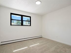 14 Nome Way C, Aurora CO 80012