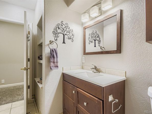 17603 E Peakview Avenue, Aurora CO 80016