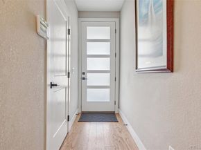 888 S Valentia Street 17103, Denver CO 80247