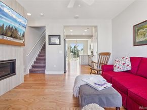 888 S Valentia Street 17103, Denver CO 80247