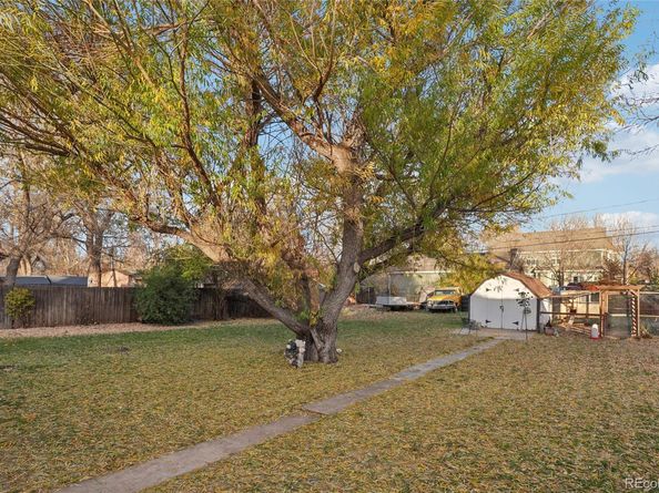 440 Hoyt Street, Lakewood CO 80226