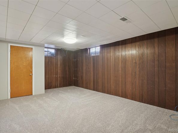 440 Hoyt Street, Lakewood CO 80226