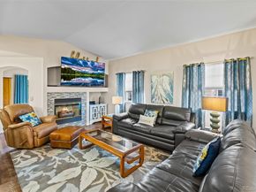 1703 Whitehall Drive 7G, Longmont CO 80504