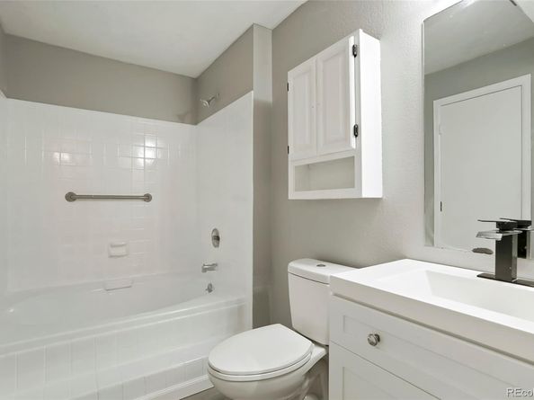 832 S Vance Street F, Lakewood CO 80226