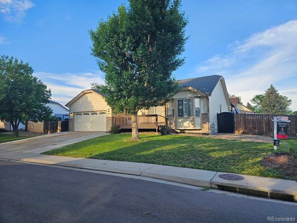 808 Idalia Street, Aurora CO 80011