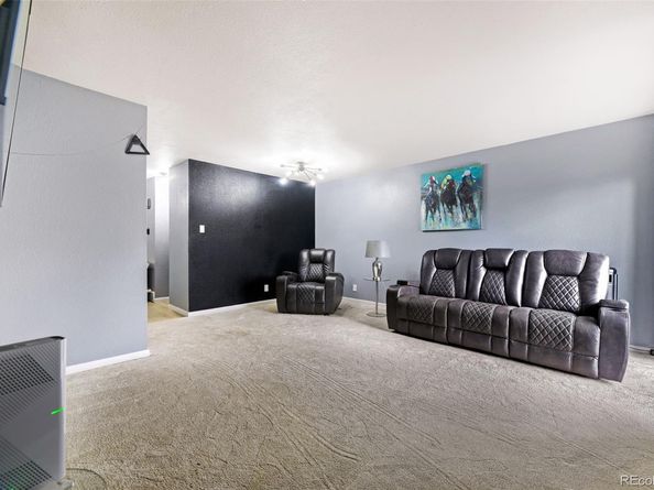 5680 S Lowell Boulevard, Littleton CO 80123