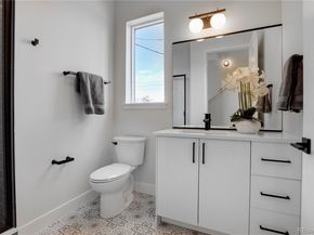5148 W 44th Avenue, Denver CO 80212