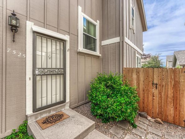 7525 S Rosemary Circle, Centennial CO 80112