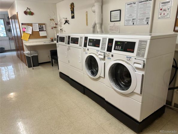 605 S Alton Way 2B, Denver CO 80247