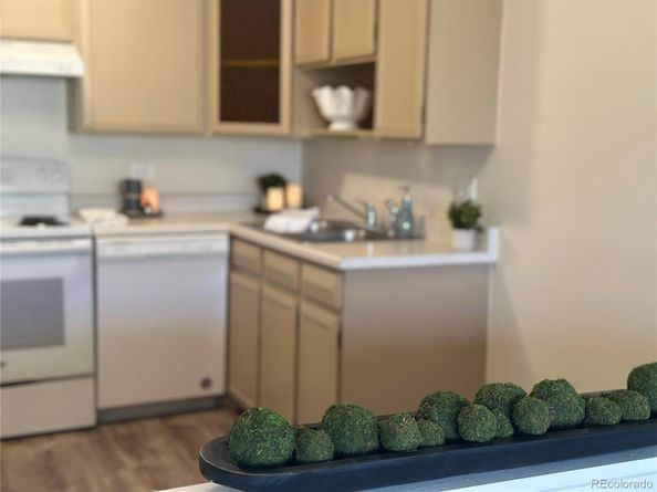 605 S Alton Way 2B, Denver CO 80247