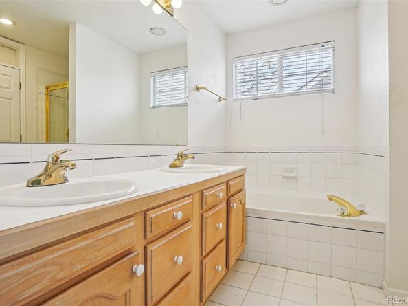 7664 S Ivanhoe Way, Centennial CO 80112