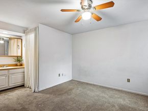 8039 S Newport Court, Centennial CO 80112