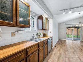 8039 S Newport Court, Centennial CO 80112