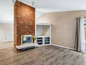 8039 S Newport Court, Centennial CO 80112