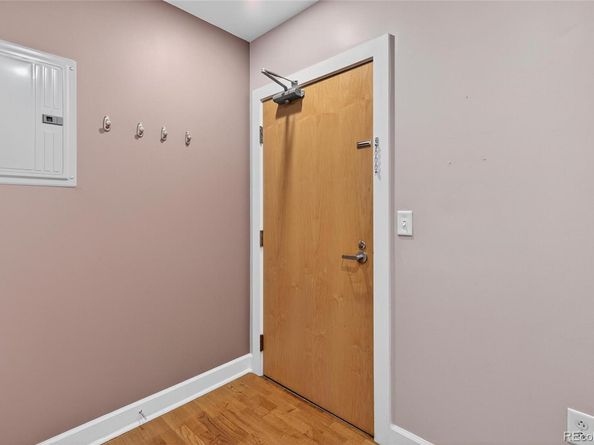 1631 N Emerson Street 323, Denver CO 80218
