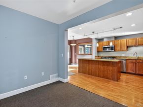 1631 N Emerson Street 323, Denver CO 80218